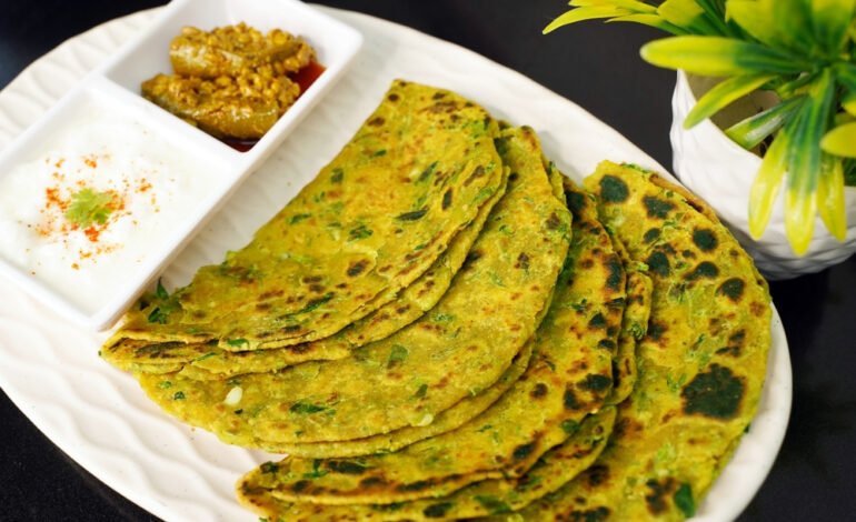 Aloo Methi Paratha Recipe