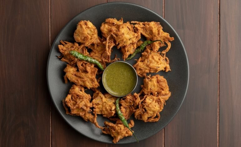 onion pakoda Recipe